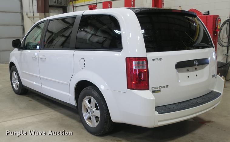 image for item DB8916 2009 Dodge Grand Caravan SE van
