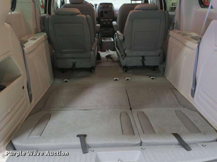 image for item DB8916 2009 Dodge Grand Caravan SE van