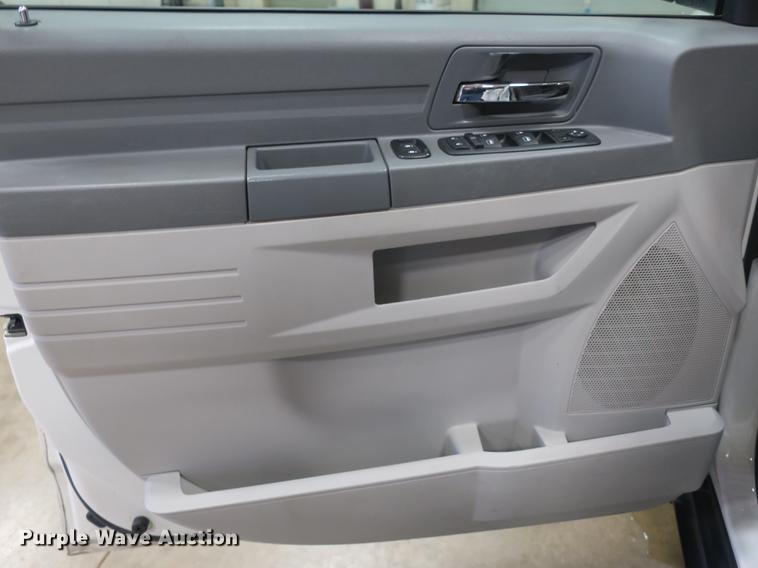 image for item DB8916 2009 Dodge Grand Caravan SE van