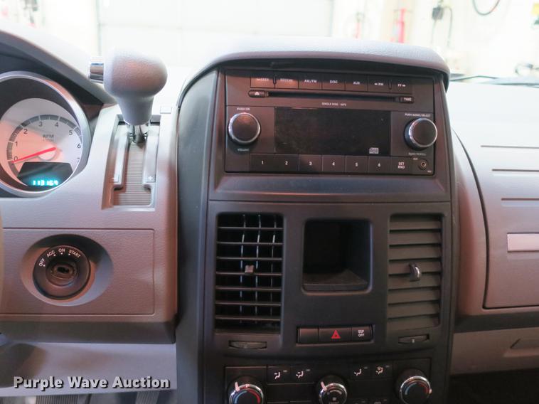 image for item DB8916 2009 Dodge Grand Caravan SE van