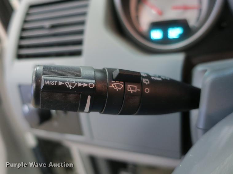 image for item DB8916 2009 Dodge Grand Caravan SE van