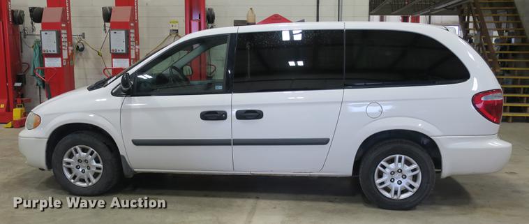 image for item DB8917 2007 Dodge Grand Caravan van