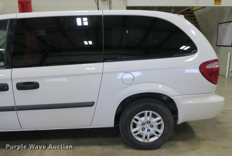 image for item DB8917 2007 Dodge Grand Caravan van