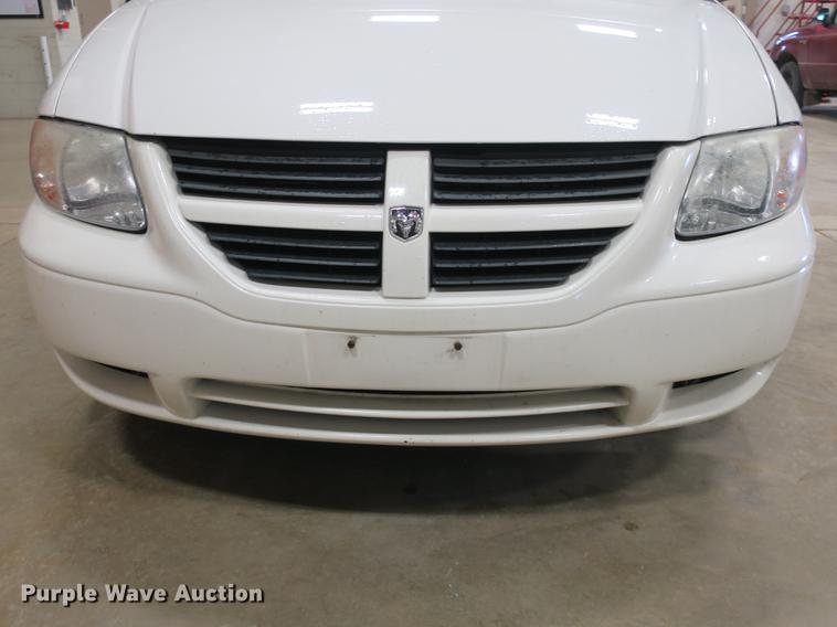 image for item DB8917 2007 Dodge Grand Caravan van