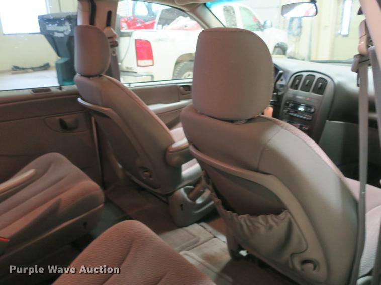 image for item DB8917 2007 Dodge Grand Caravan van