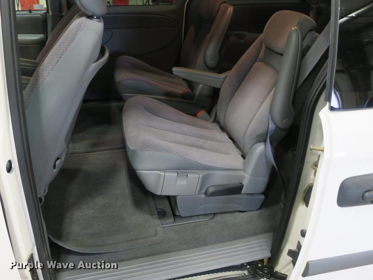image for item DB8917 2007 Dodge Grand Caravan van