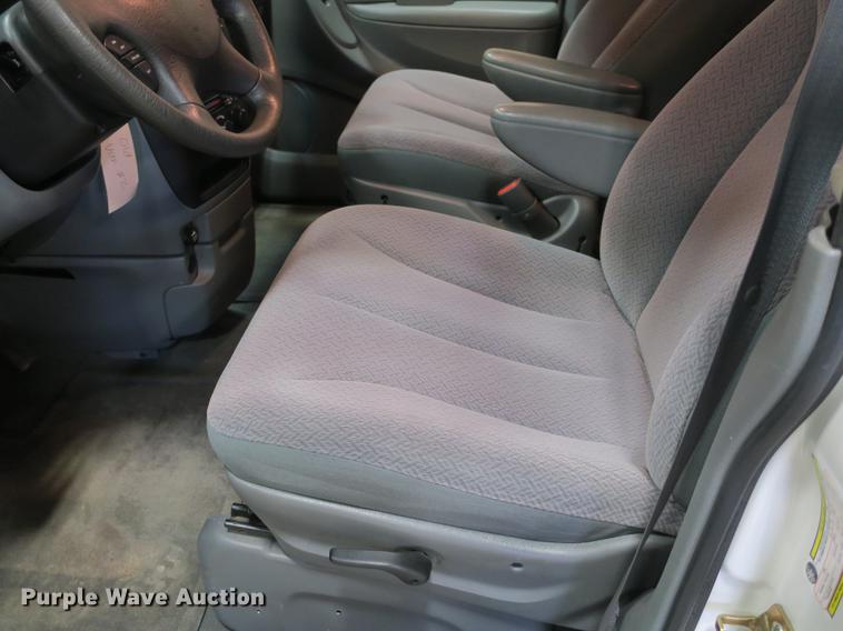 image for item DB8917 2007 Dodge Grand Caravan van