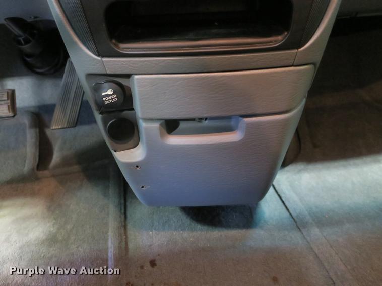 image for item DB8917 2007 Dodge Grand Caravan van