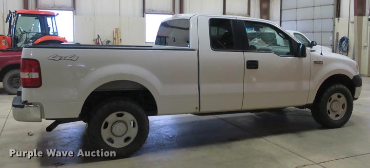 image for item DB8918 2005 Ford F150 SuperCab pickup truck