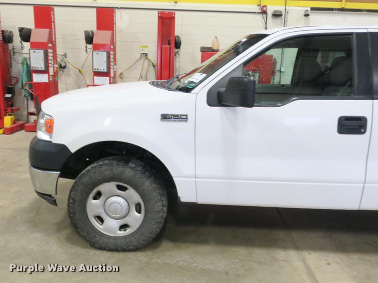 image for item DB8918 2005 Ford F150 SuperCab pickup truck