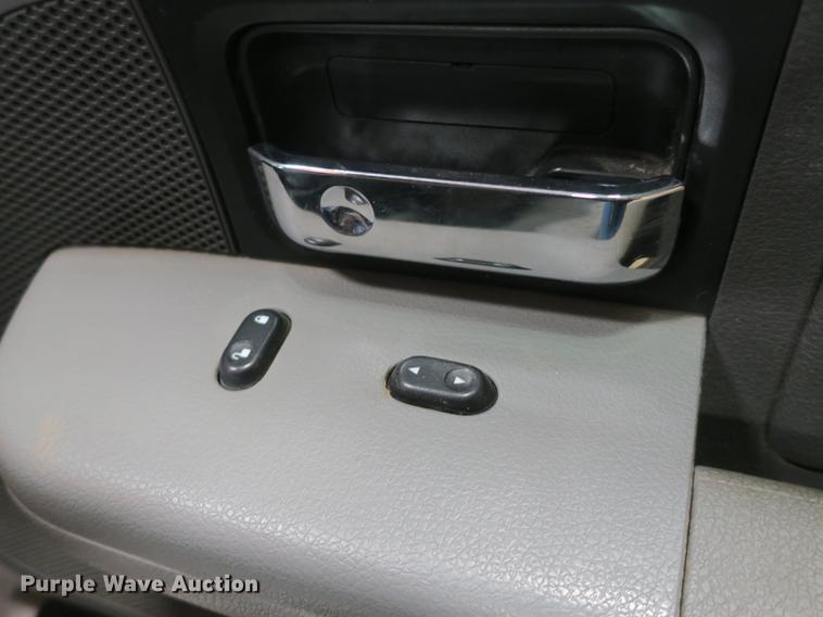 image for item DB8918 2005 Ford F150 SuperCab pickup truck