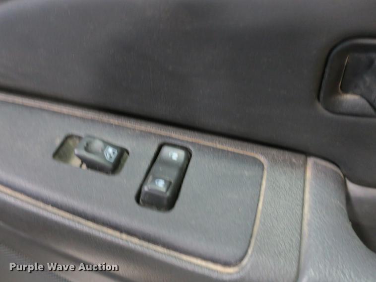 image for item DB8919 2005 GMC K1500 Ext. Cab pickup truck