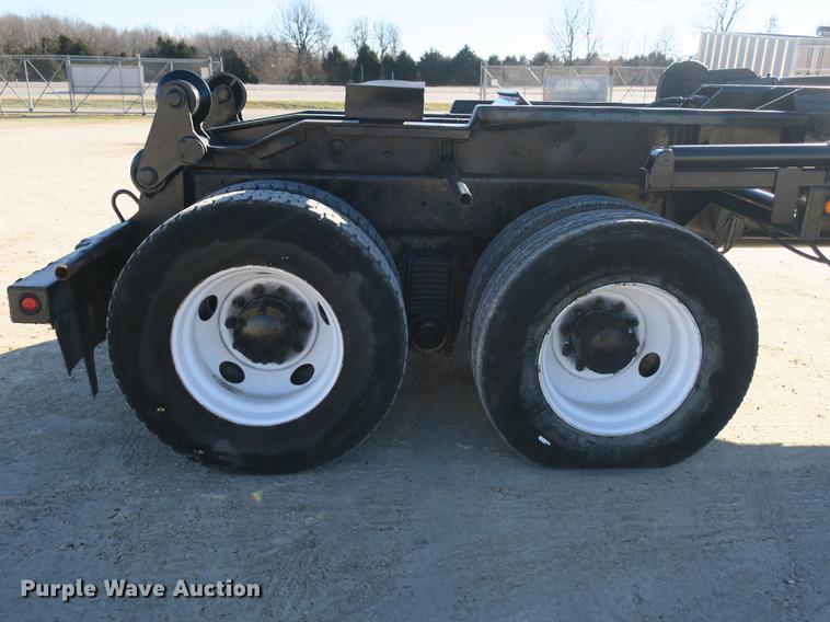 image for item DB8921 1999 Mack RD688S hook truck