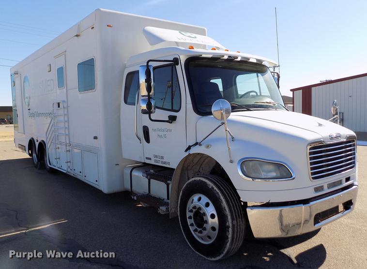 image for item DB9008 2010 Freightliner Business Class M2 box truck