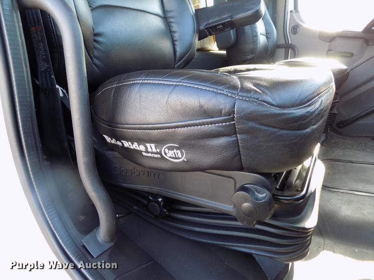 image for item DB9008 2010 Freightliner Business Class M2 box truck