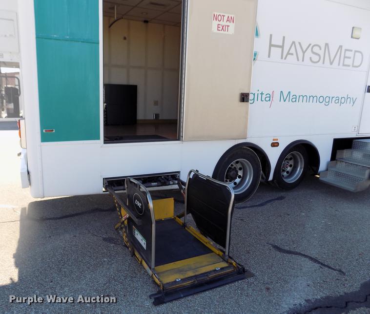 image for item DB9008 2010 Freightliner Business Class M2 box truck