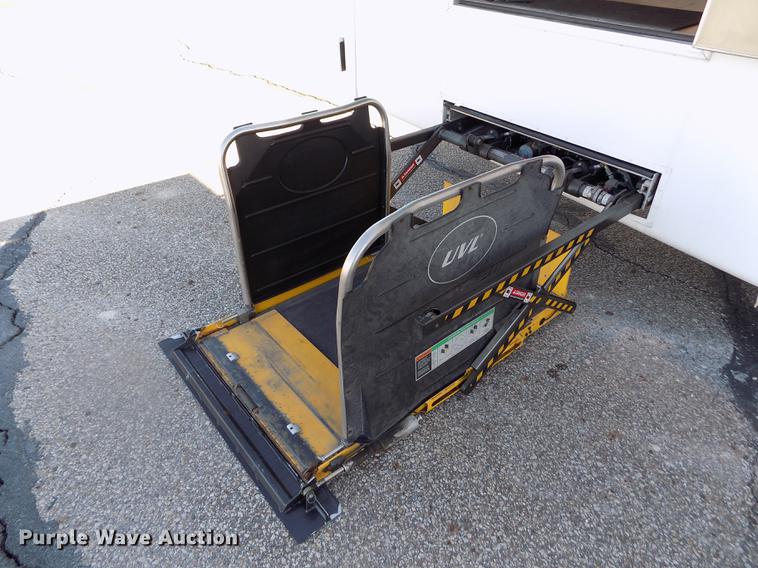 image for item DB9008 2010 Freightliner Business Class M2 box truck