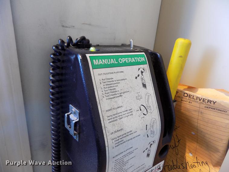 image for item DB9008 2010 Freightliner Business Class M2 box truck