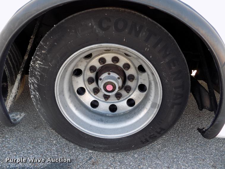 image for item DB9008 2010 Freightliner Business Class M2 box truck