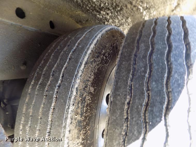 image for item DB9008 2010 Freightliner Business Class M2 box truck