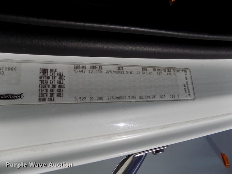 image for item DB9008 2010 Freightliner Business Class M2 box truck