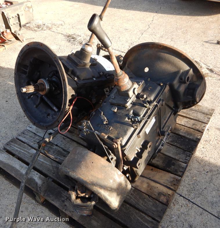 image for item DC0180 (2) Spicer transmissions