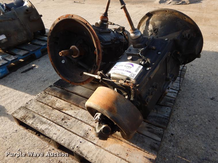 image for item DC0180 (2) Spicer transmissions