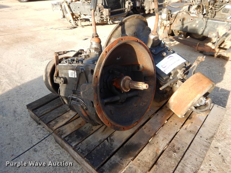 image for item DC0180 (2) Spicer transmissions