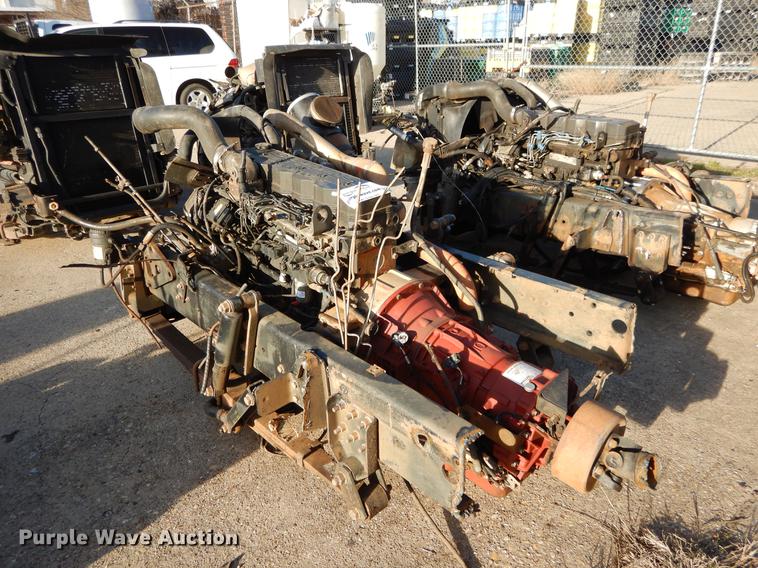 image for item DC0181 (2) Cummins ISB 5.9L diesel engines