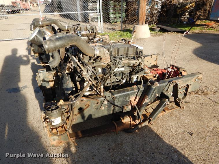 image for item DC0181 (2) Cummins ISB 5.9L diesel engines