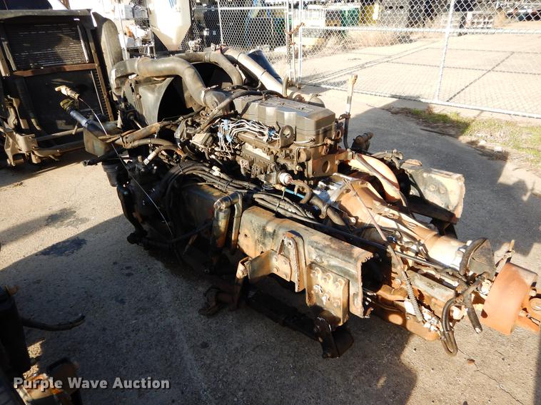 image for item DC0181 (2) Cummins ISB 5.9L diesel engines