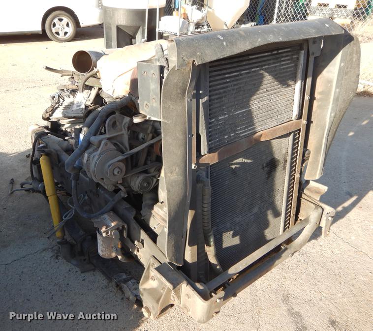 image for item DC0182 (2) Navistar 6.0L diesel engines