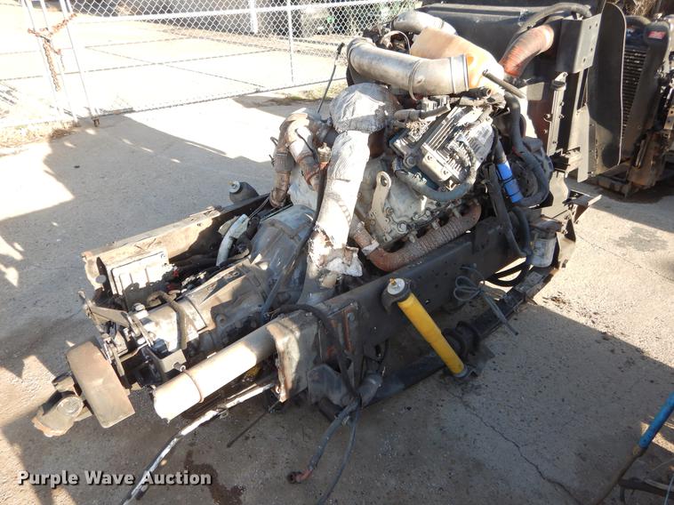 image for item DC0182 (2) Navistar 6.0L diesel engines