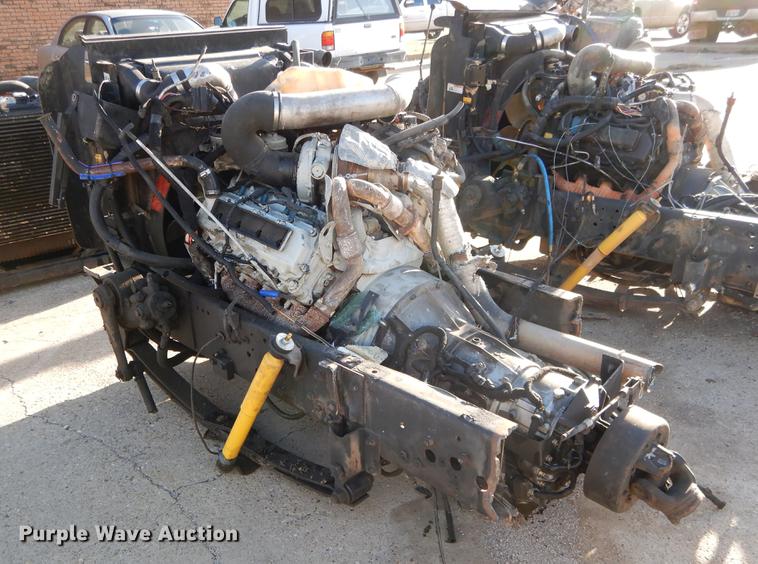 image for item DC0182 (2) Navistar 6.0L diesel engines