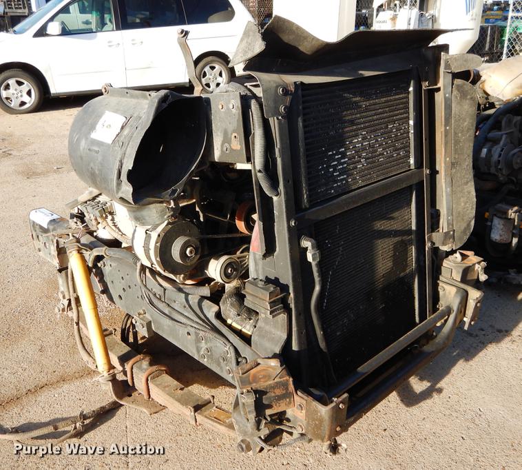 image for item DC0182 (2) Navistar 6.0L diesel engines