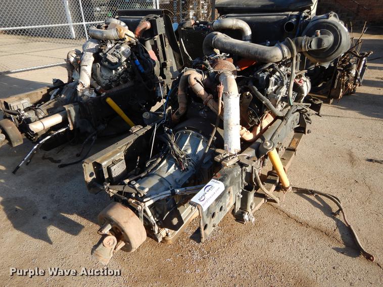 image for item DC0182 (2) Navistar 6.0L diesel engines