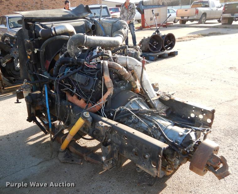 image for item DC0182 (2) Navistar 6.0L diesel engines