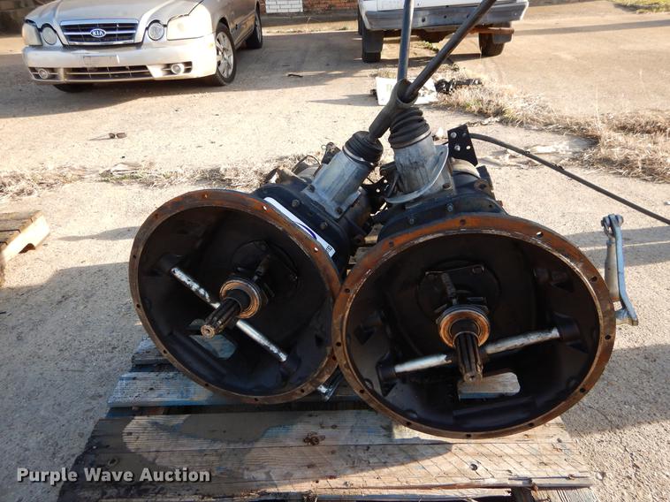 image for item DC0183 (2) Spicer transmissions