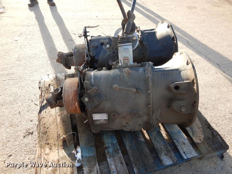 image for item DC0183 (2) Spicer transmissions