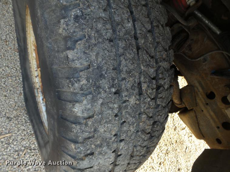 image for item DD2378 1999 Chevrolet 1500 Ext. Cab pickup truck