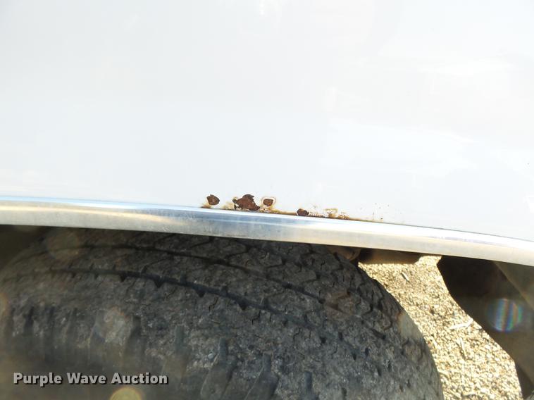 image for item DD2378 1999 Chevrolet 1500 Ext. Cab pickup truck