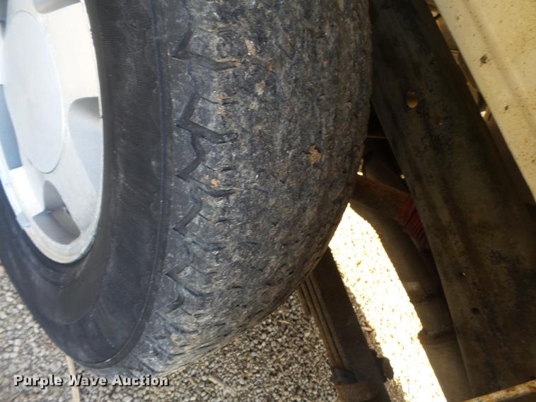 image for item DD2378 1999 Chevrolet 1500 Ext. Cab pickup truck