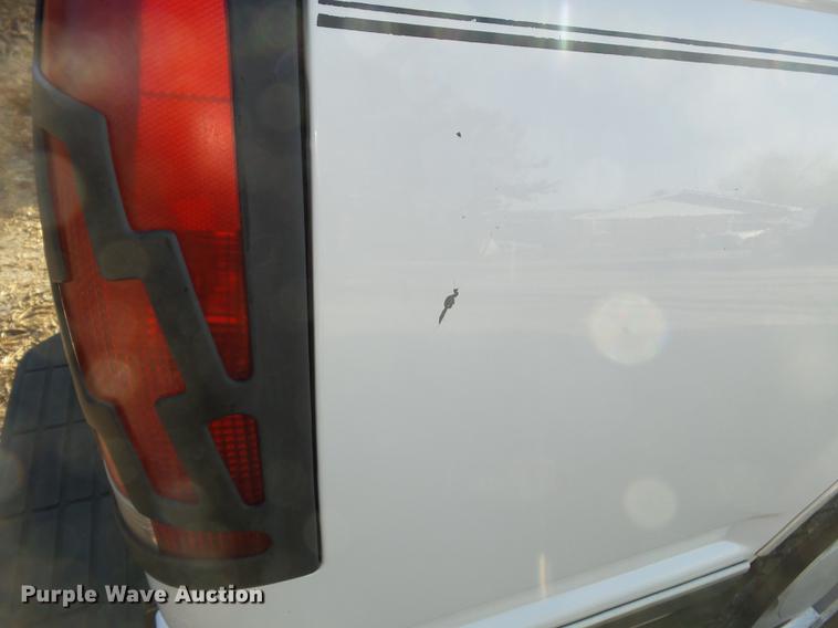image for item DD2378 1999 Chevrolet 1500 Ext. Cab pickup truck