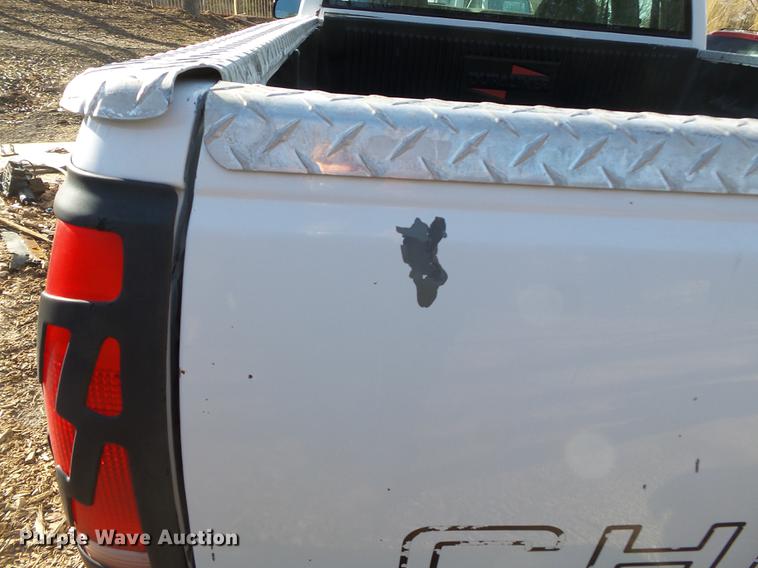 image for item DD2378 1999 Chevrolet 1500 Ext. Cab pickup truck