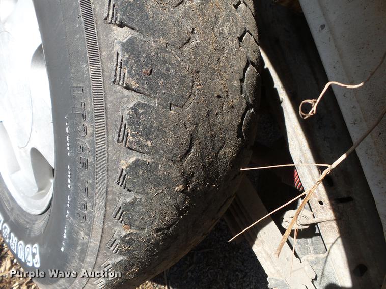 image for item DD2378 1999 Chevrolet 1500 Ext. Cab pickup truck