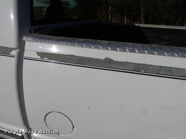 image for item DD2378 1999 Chevrolet 1500 Ext. Cab pickup truck