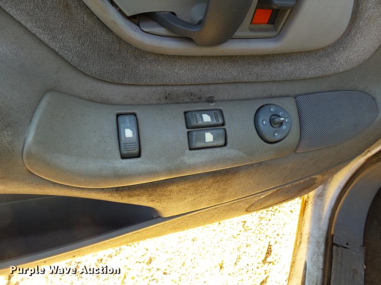 image for item DD2378 1999 Chevrolet 1500 Ext. Cab pickup truck