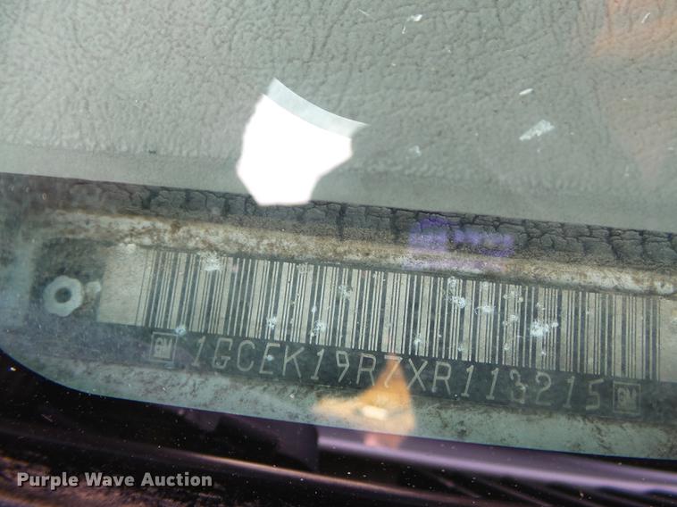 image for item DD2378 1999 Chevrolet 1500 Ext. Cab pickup truck