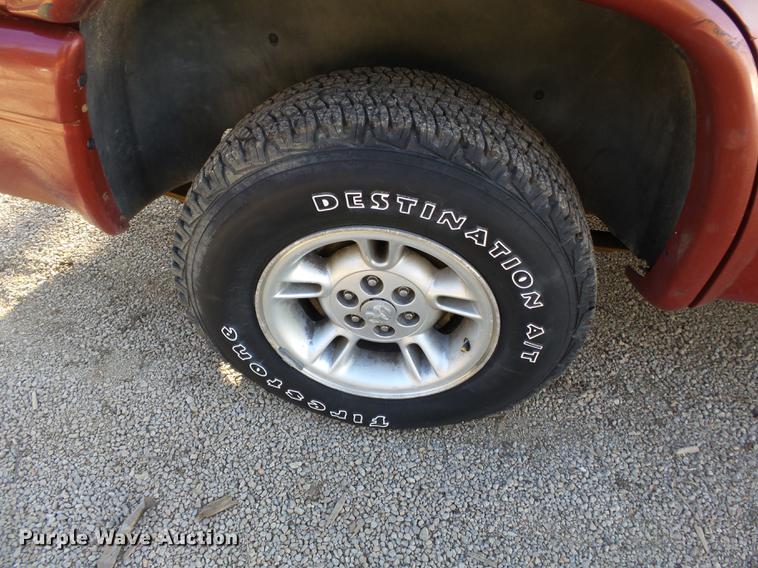 image for item DD2379 1999 Dodge Durango SUV