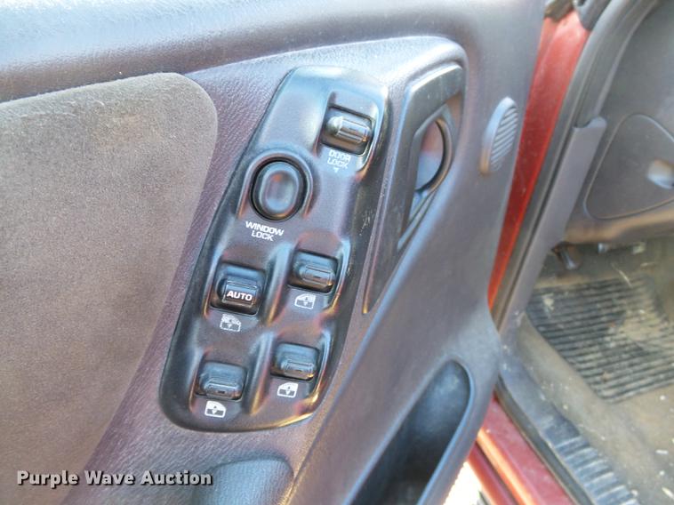 image for item DD2379 1999 Dodge Durango SUV